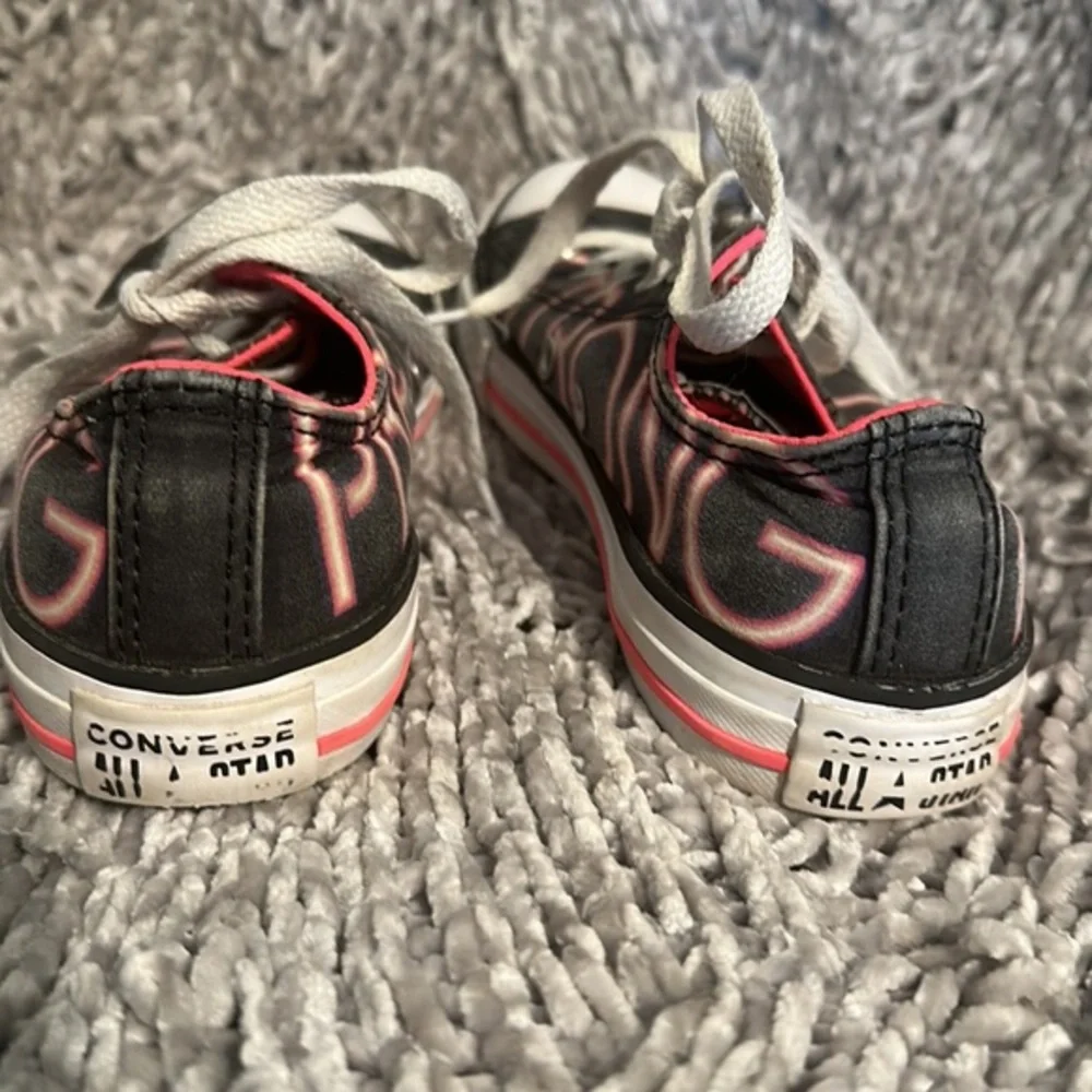 Converse Pretty‎ Strong Black/Pink Junior Size 2